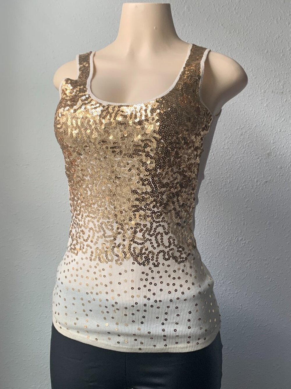 Gold Sequin Ombre Tank Top Ribbed Knit Cream White Womens Small